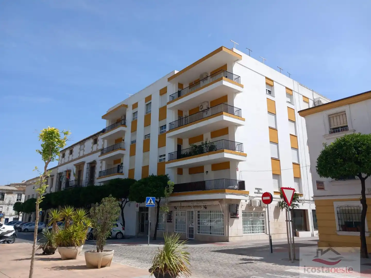 Vista exterior de Pis en venda en El Puerto de Santa María