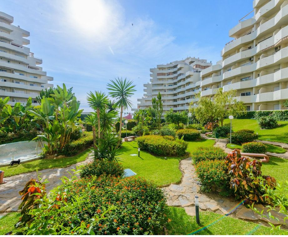 Garden of Flat for sale in Benalmádena  with Furnished, Oven and Washing machine