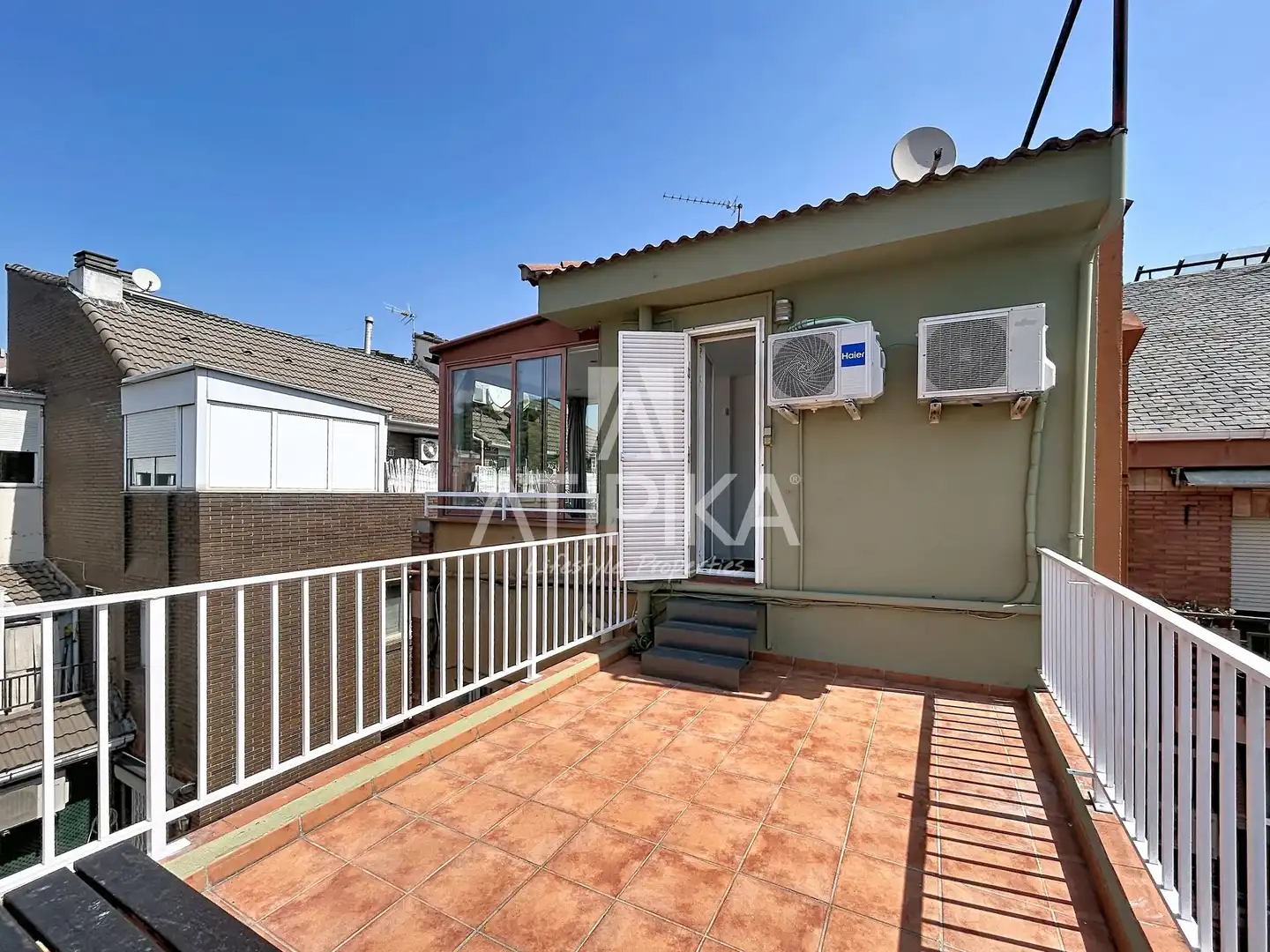 Terrasse von Dachboden zur Miete in Barcelona mit Klimaanlage, Heizung und Terrasse