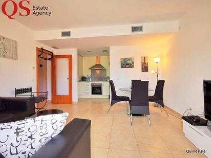 Living room of Flat for sale in Blanes  with Air Conditioner, Heating and Balcony