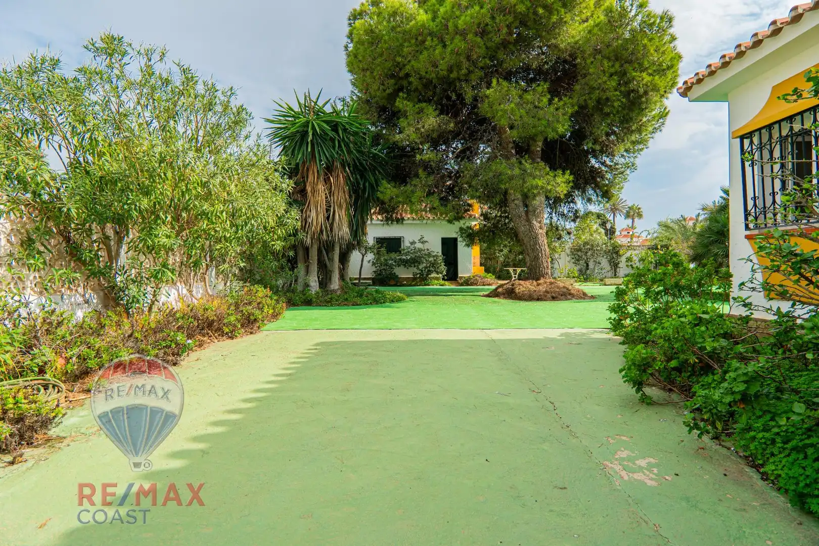 Exterior view of Houses for sale in Torrox  with Air Conditioner, Heating and Private garden