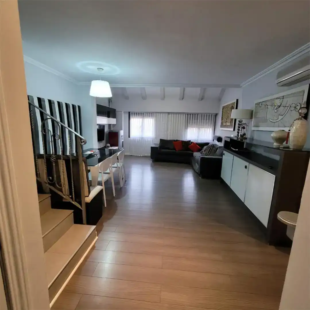 Sala de estar de Dúplex de alquiler en Baeza, Jaén