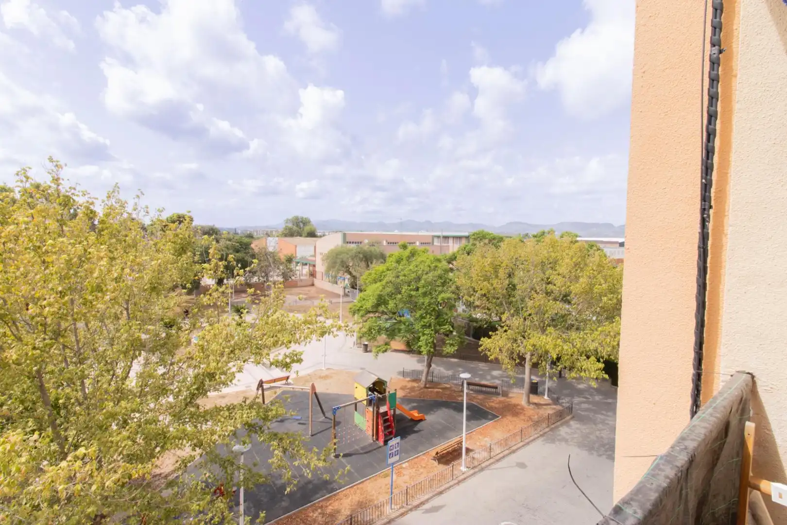Vista exterior de Pis en venda en La Pobla de Farnals amb Aire condicionat, Moblat i Balcó