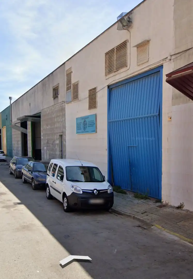 Nave industrielle à louer à Centre