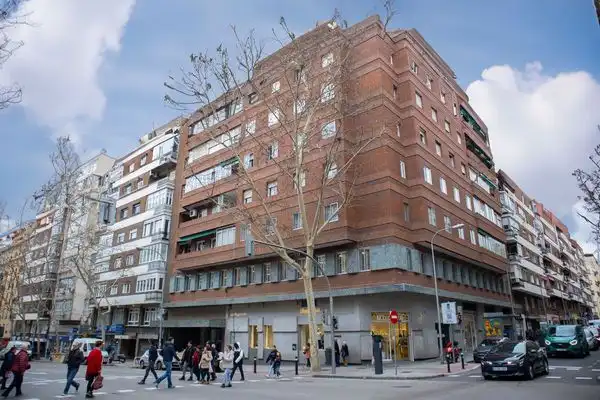 Vista exterior de Oficina de alquiler en Madrid con Aire acondicionado, Calefacción y Amueblado