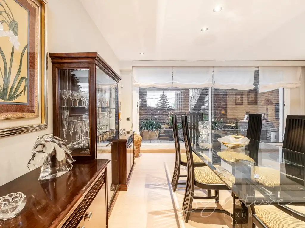 Dining room of Detached homes for sale in Sant Cugat del Vallès  with Air Conditioner, Private garden and Terrace