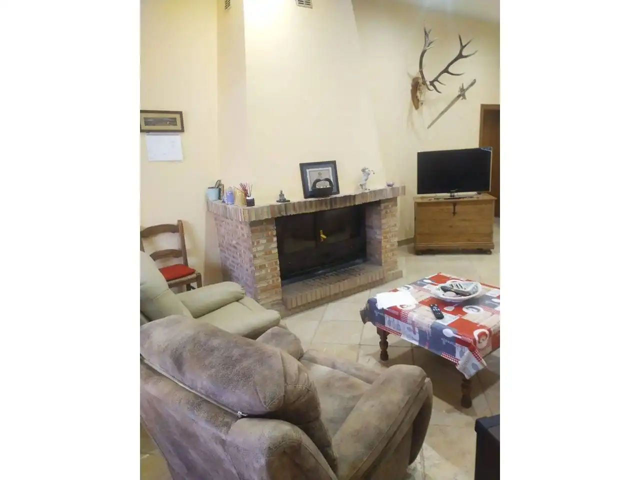 Sala de estar de Casa o chalet en venta en Ruidera con Aire acondicionado, Calefacción y Jardín privado