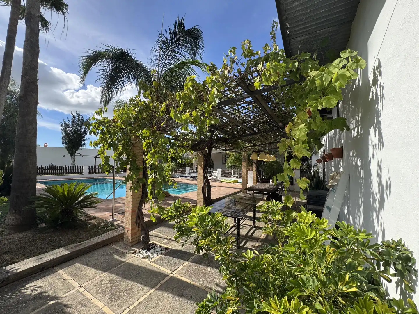 Terrassa de Casa o xalet en venda en El Puerto de Santa María amb Jardí privat, Terrassa i Piscina