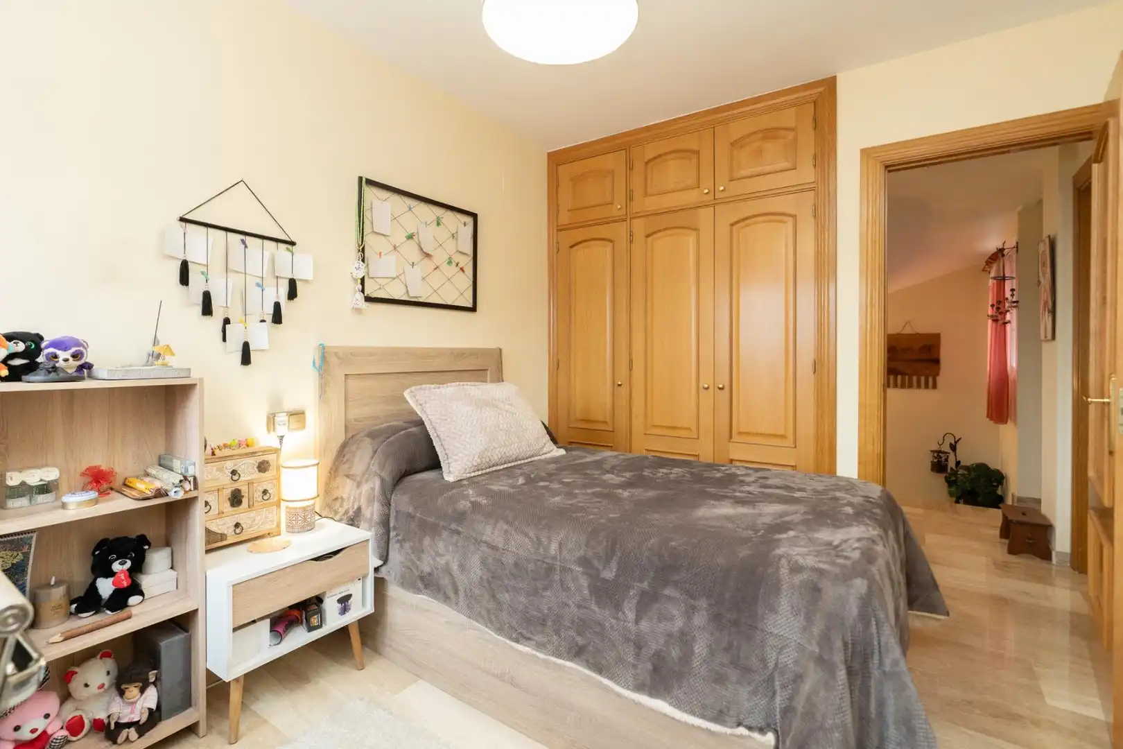 Dormitori de Casa o xalet en venda en Motril amb Aire condicionat, Jardí privat i Terrassa