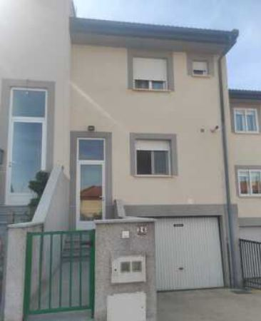 Vista exterior de Casa o xalet en venda en Tornadizos de Ávila