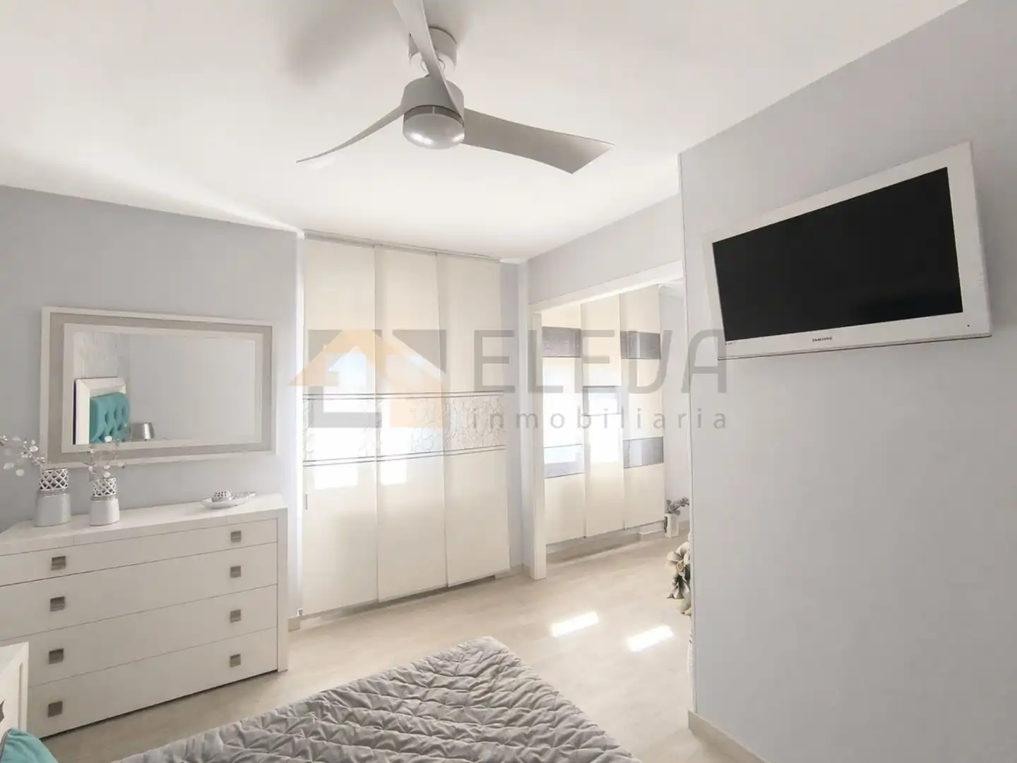 Bedroom of Attic for sale in La Roda  with Heating, Terrace and Storage room