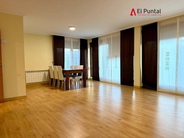 Casa-chalet en Alquiler en Mortera