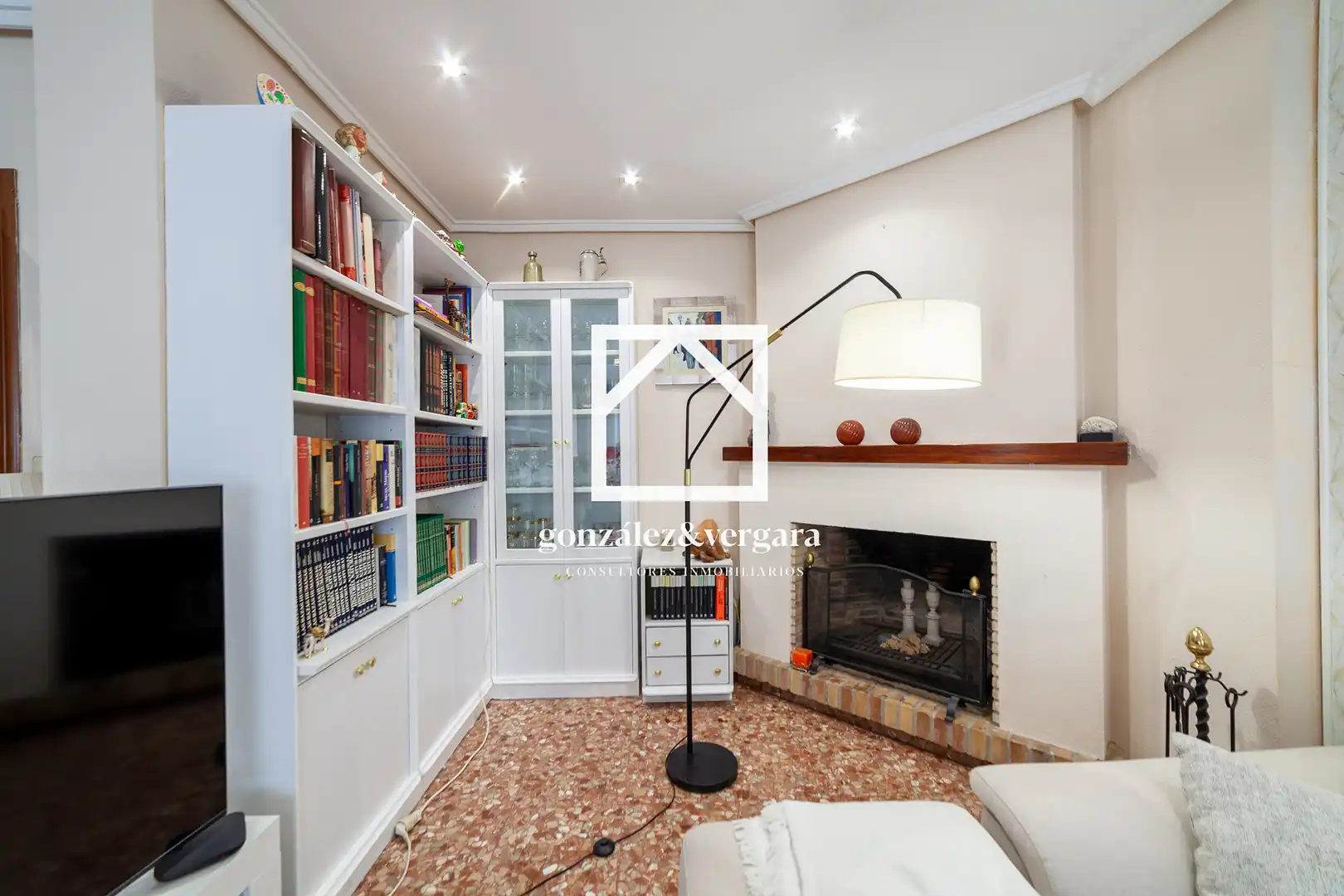 Sala de estar de Piso en venta en Burjassot con Aire acondicionado, Calefacción y Terraza