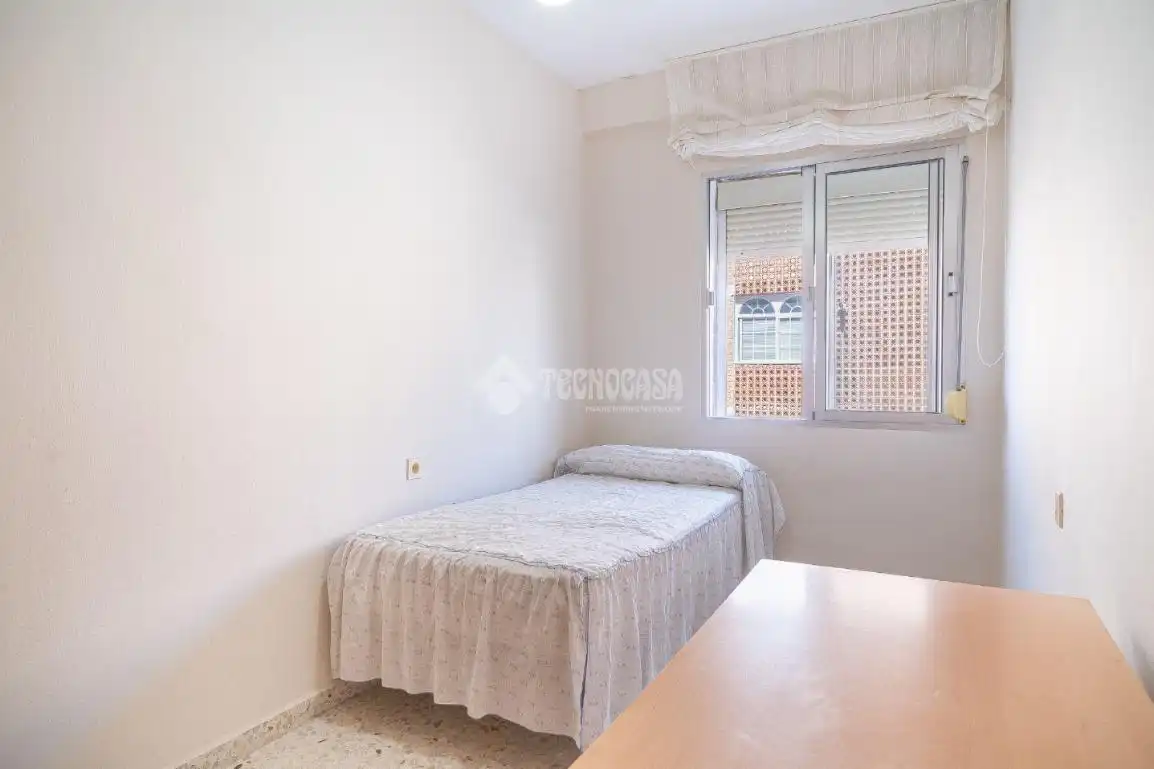 Habitación de Piso en venta en Úbeda con Aire acondicionado y Balcón