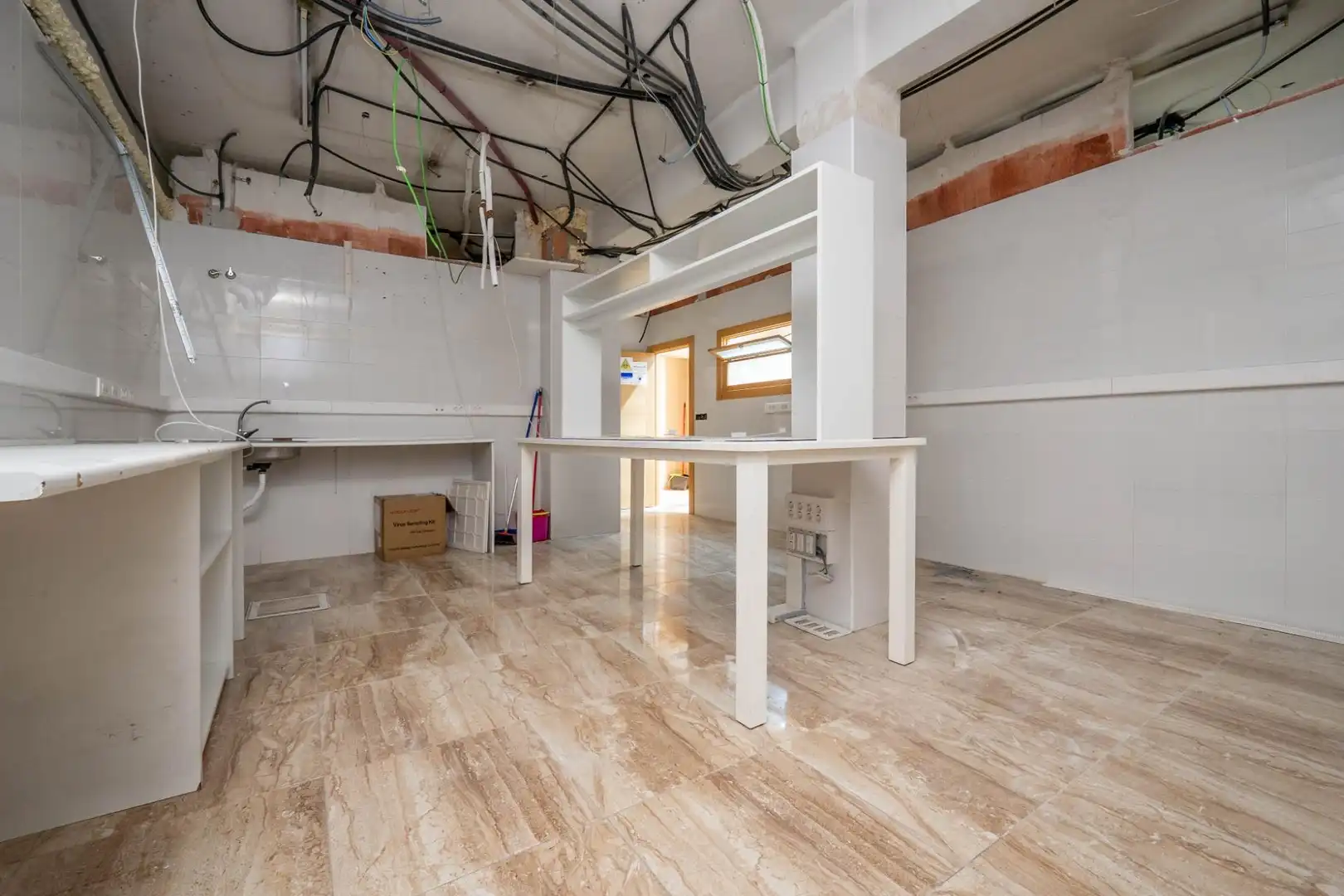 Business premises for sale in Avenida del Doctor Olóriz, imagen 51