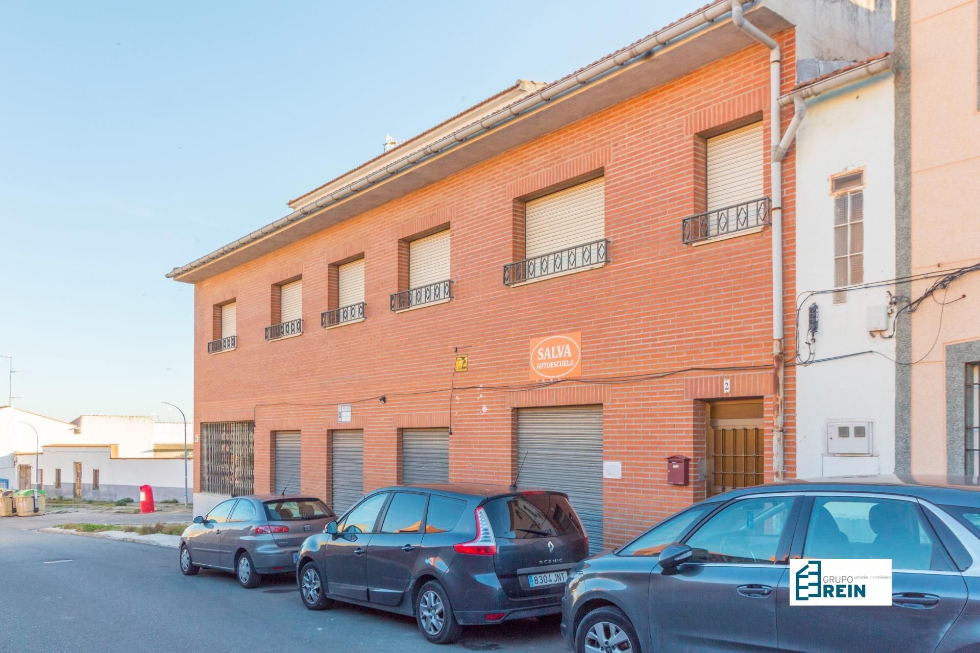 Vista exterior de Casa o xalet en venda en Añover de Tajo amb Calefacció i Traster
