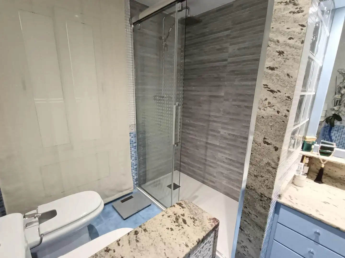 Baño de Piso en venta en Sabadell con Balcón