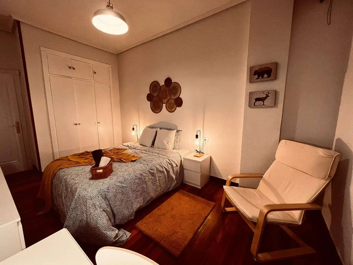 Habitación de Piso para compartir en Bilbao  con Aire acondicionado y Terraza