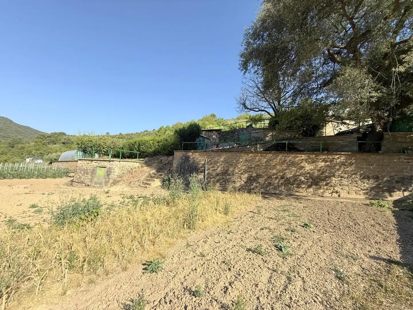 Country homes for sale in Valle de Yerri / Deierri  with Private garden and Swimming Pool