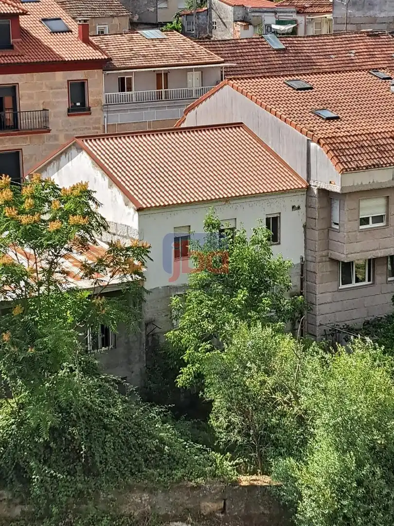 Vista exterior de Casa o chalet en venta en Ourense Capital  con Calefacción y Jardín privado