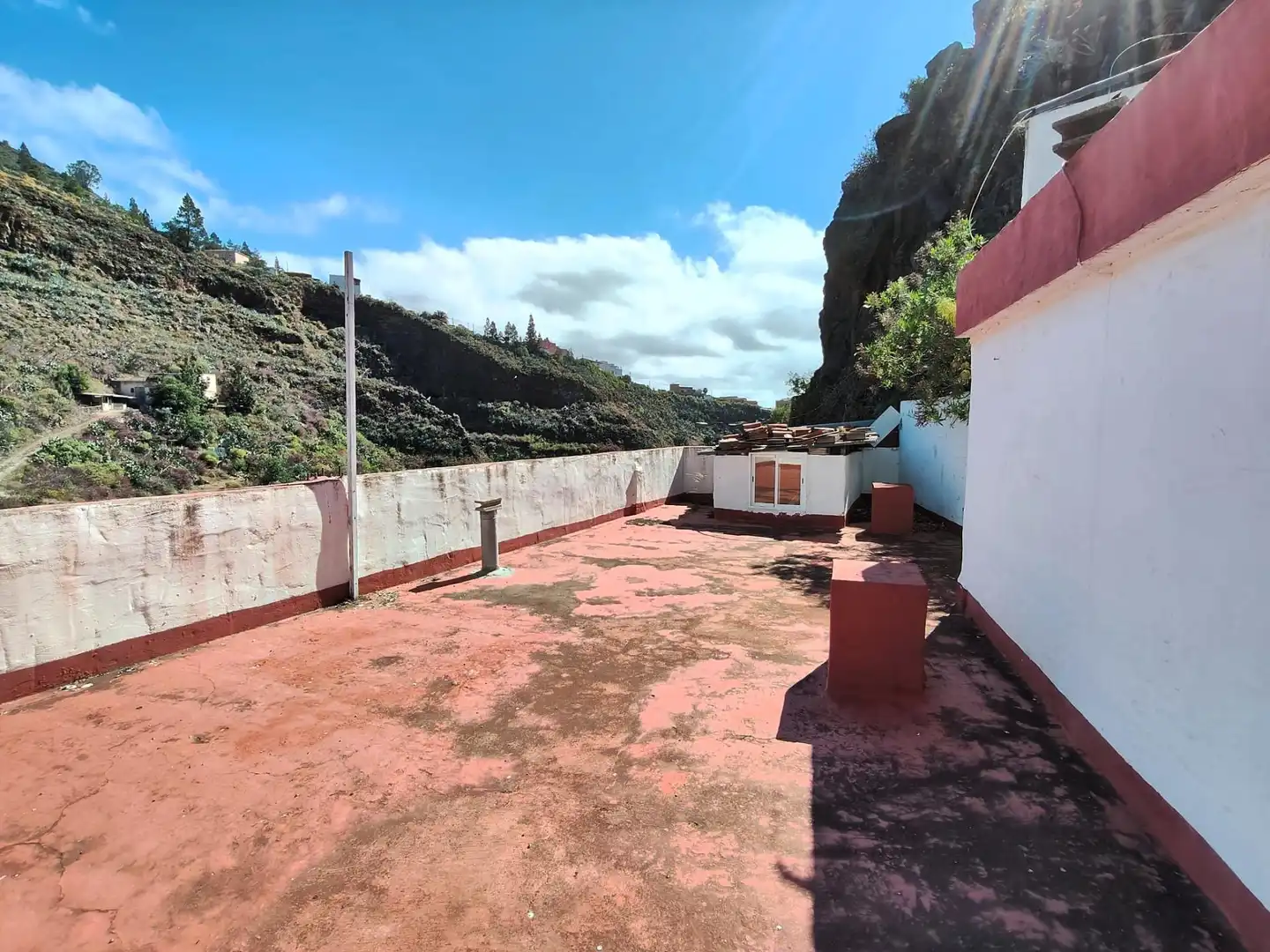 Vista exterior de Casa o xalet en venda en Valsequillo de Gran Canaria amb Jardí privat