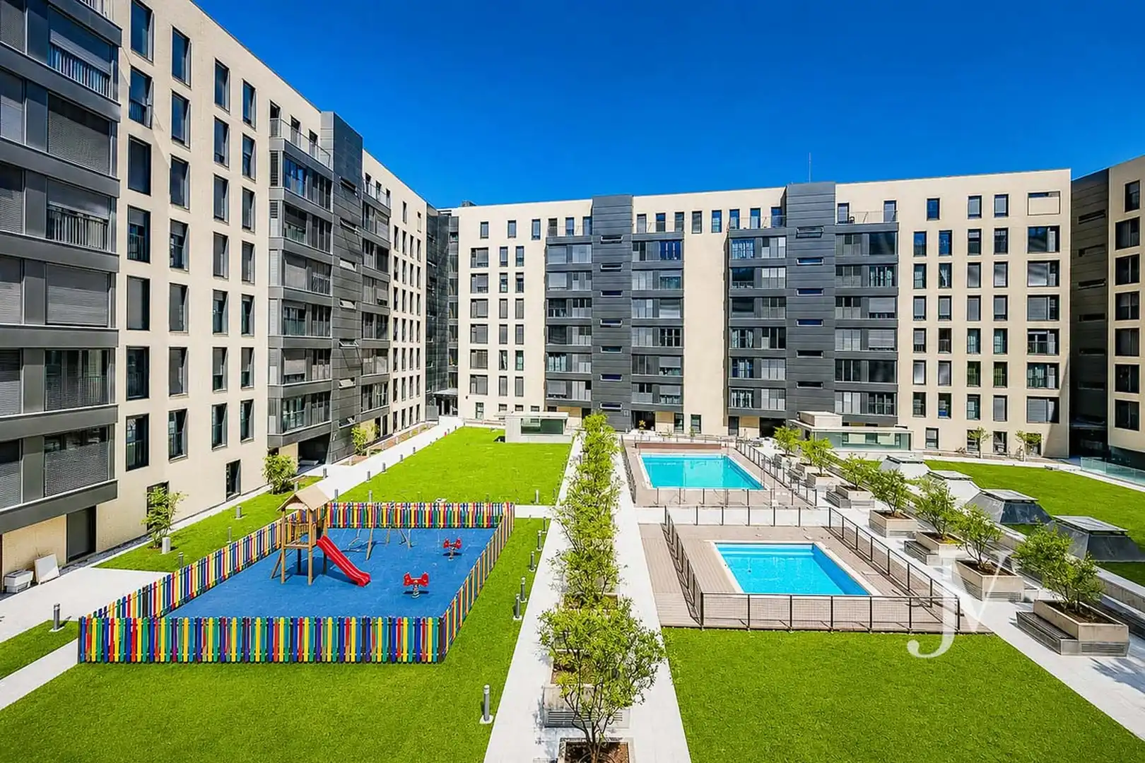 Vista exterior de Planta baixa en venda en Madrid amb Aire condicionat, Calefacció i Terrassa