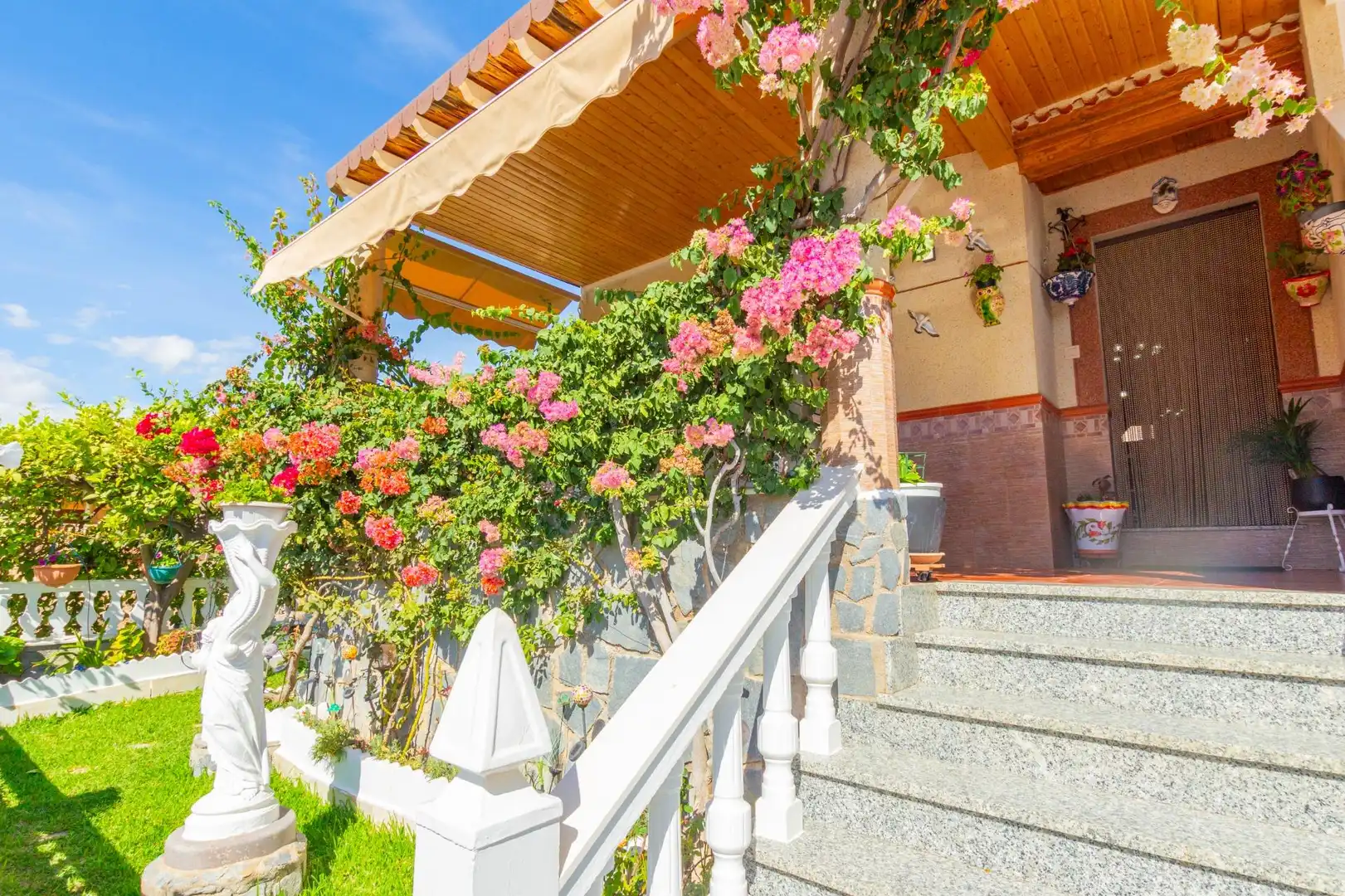 Vista exterior de Casa o xalet en venda en San Juan de los Terreros