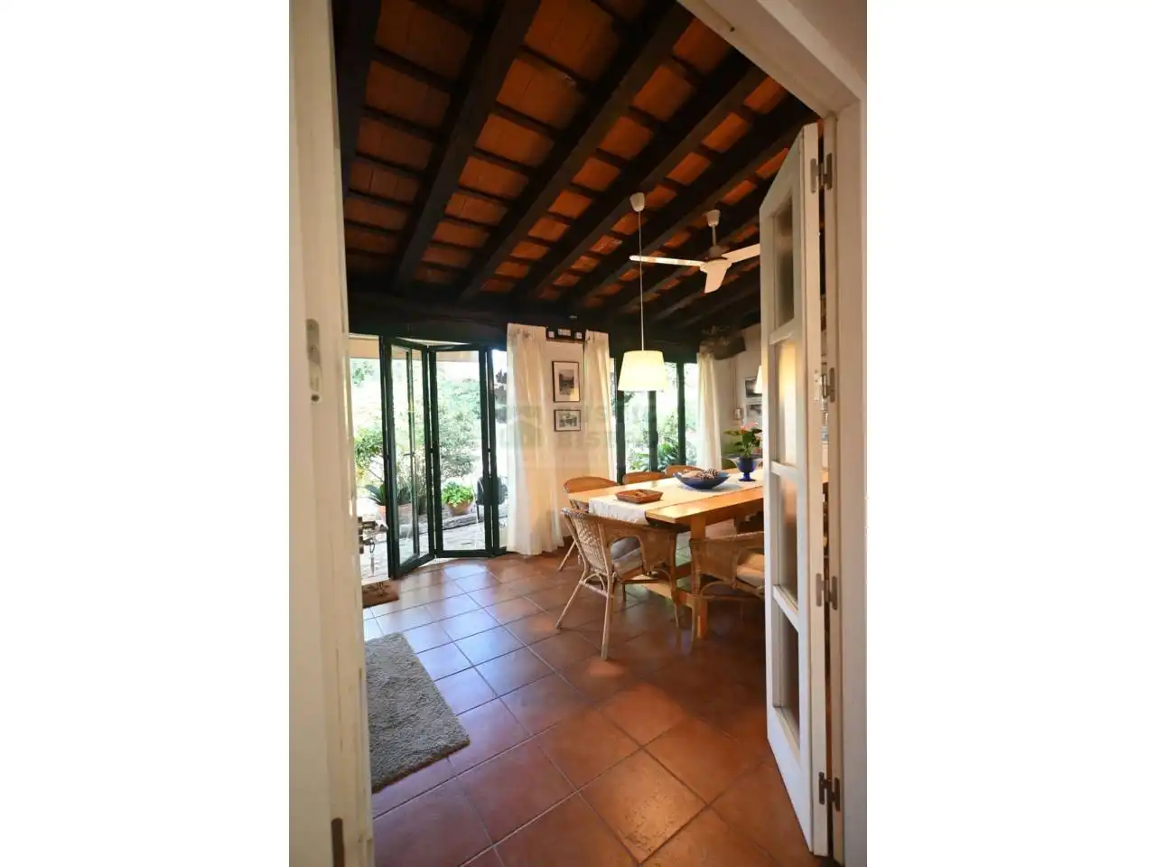 Casa amb jardí en venda a Calle Suïssa, imagen 15
