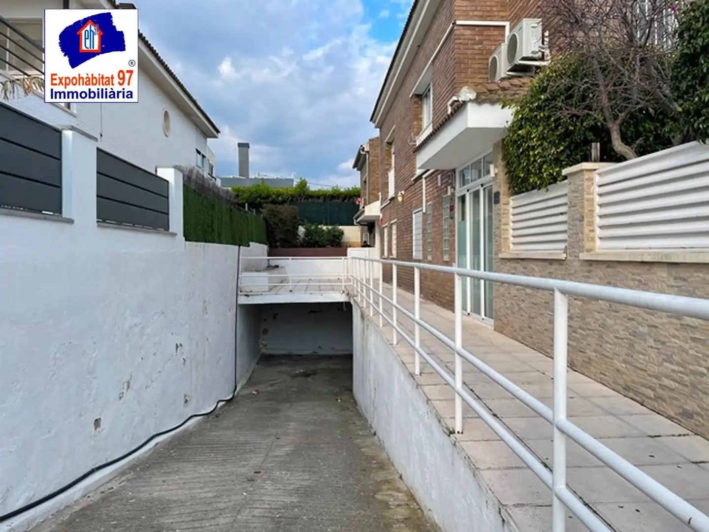 Casa a schiera con piscina in vendita a Carrer JOAQUIM MIR, imagen 48