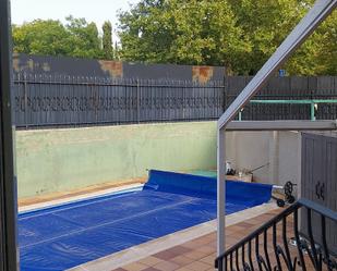 Swimming pool of House or chalet for sale in Fuenlabrada  with Air Conditioner, Terrace and Swimming Pool