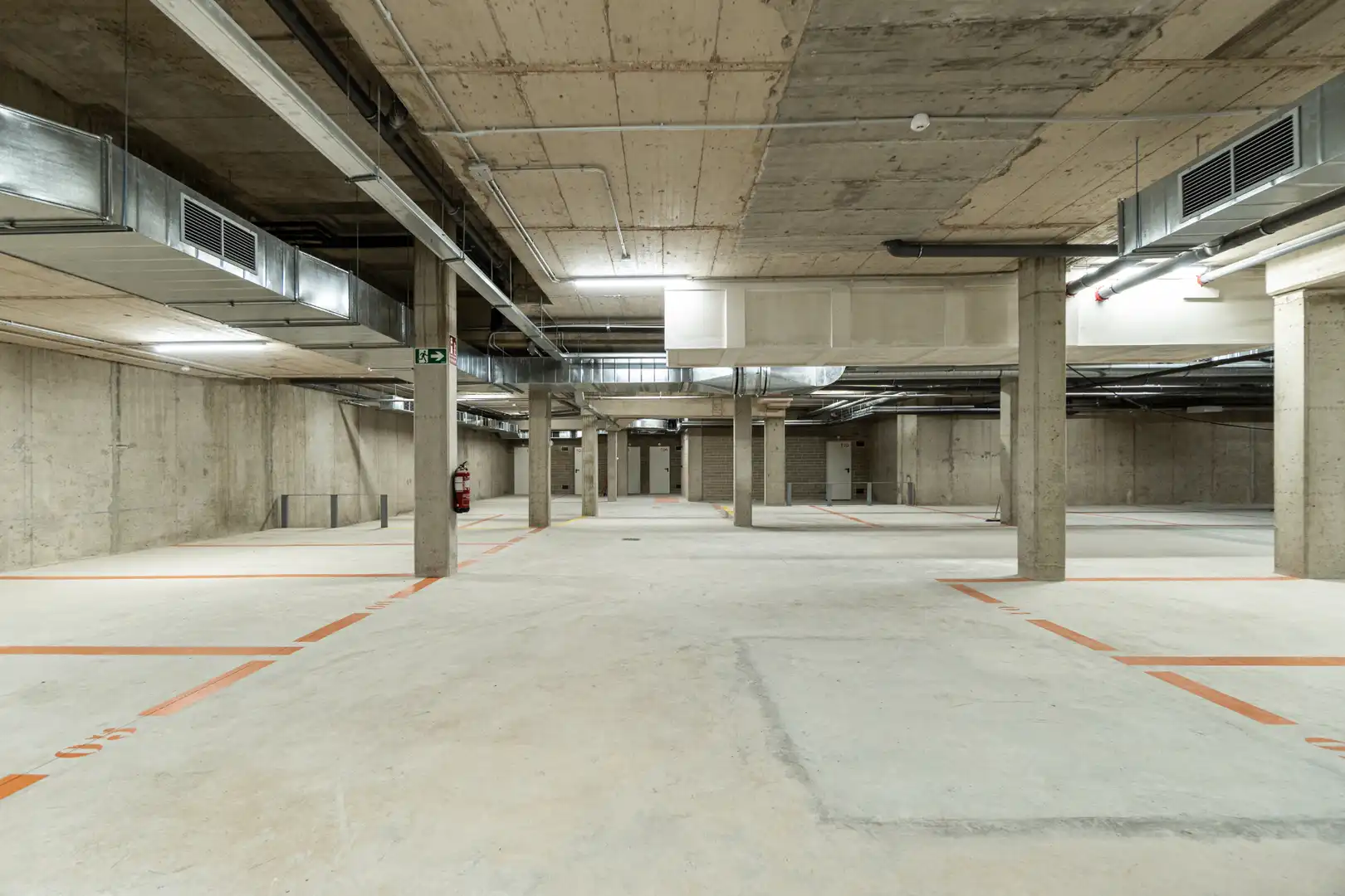 Einzelparkplatz mit Aufzug zum Verkauf in Carrer de Migdia 35