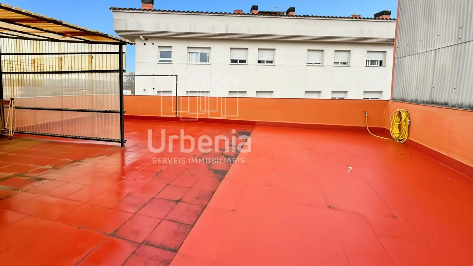 Vista exterior de Casa adosada en venda en Tordera amb Aire condicionat, Calefacció i Terrassa