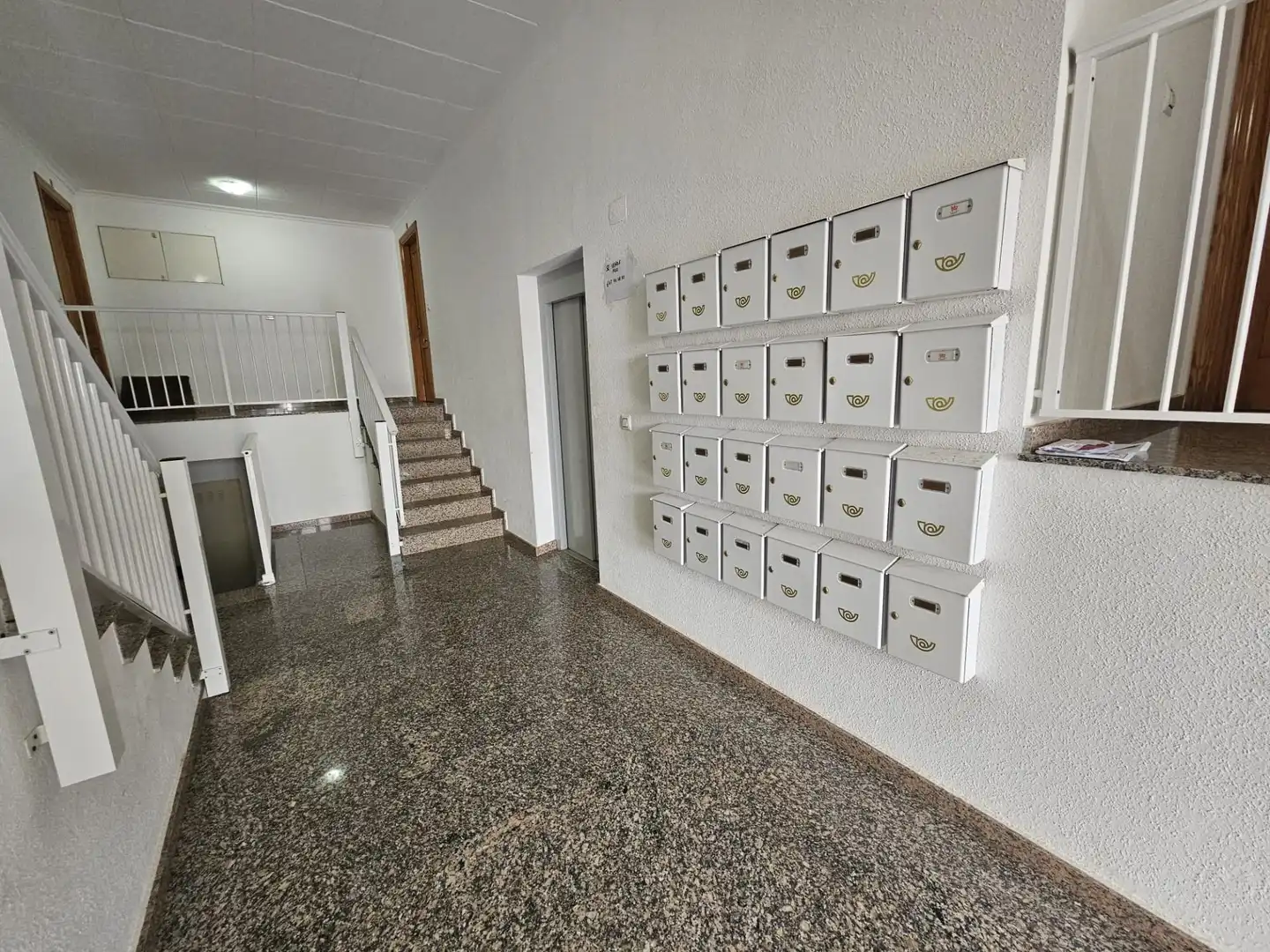 Flat for sale in Sueca  with Air Conditioner, Heating and Storage room