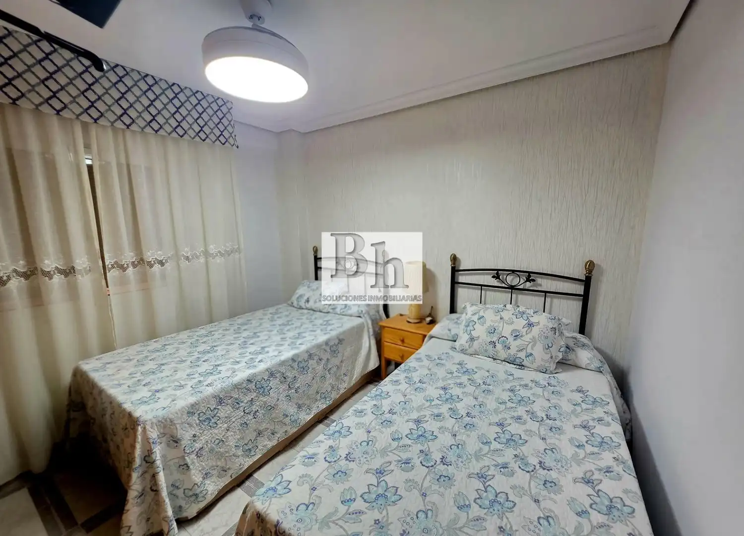 Habitación de Piso en venta en Málaga con Aire acondicionado