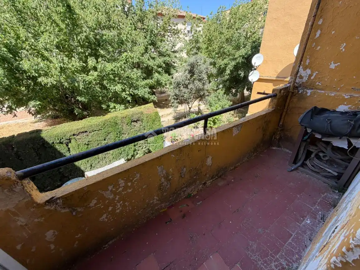 Terraza de Piso en venta en Linares con Balcón