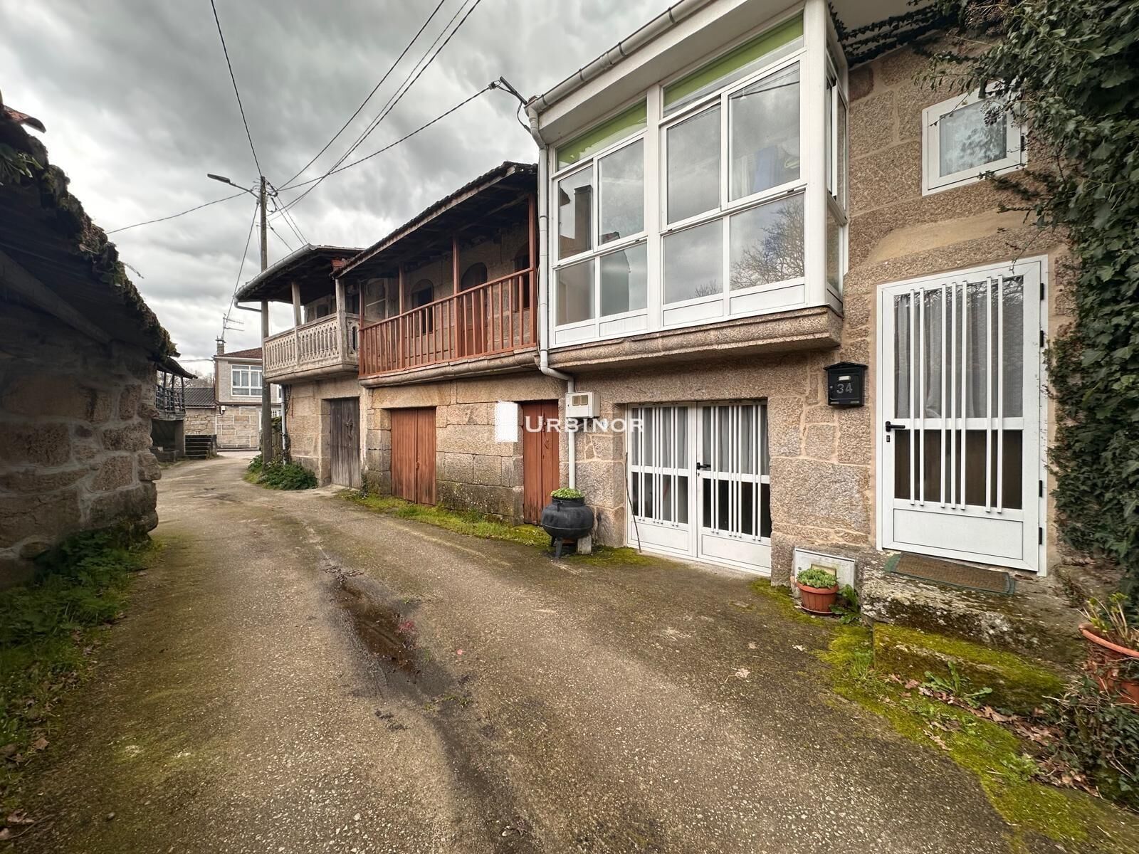 Exterior view of House or chalet for sale in Rairiz de Veiga  with Heating