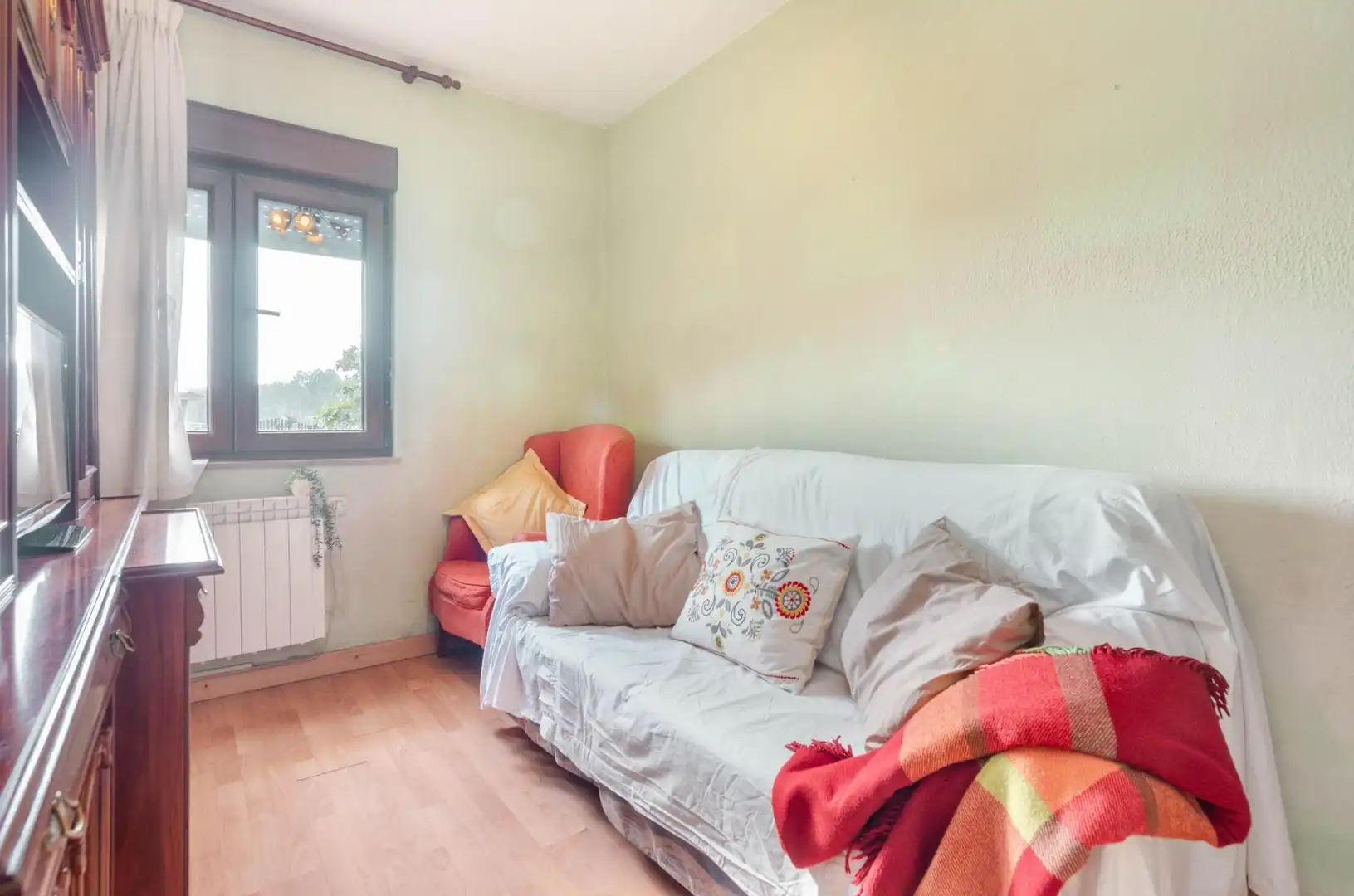 Habitación de Casa o chalet en venta en Gozón con Calefacción, Terraza y Amueblado