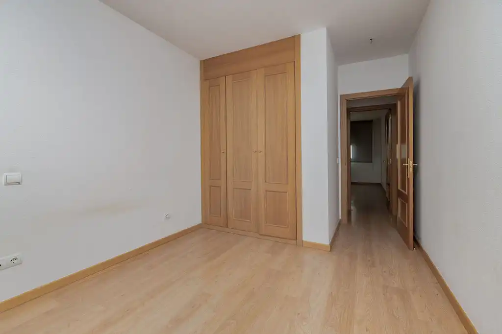 Habitación de Piso en venta en Pinto con Calefacción, Trastero y Piscina