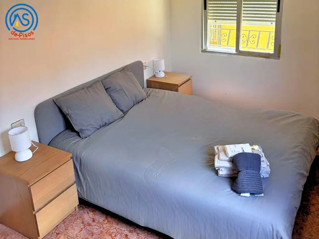 Habitación de Piso de alquiler en Zaragoza con Calefacción, Amueblado y Horno