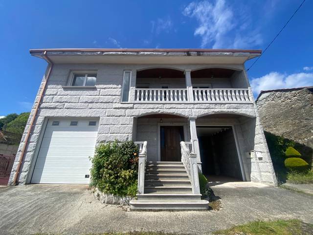 Casa-chalet en Venta en O Irixo