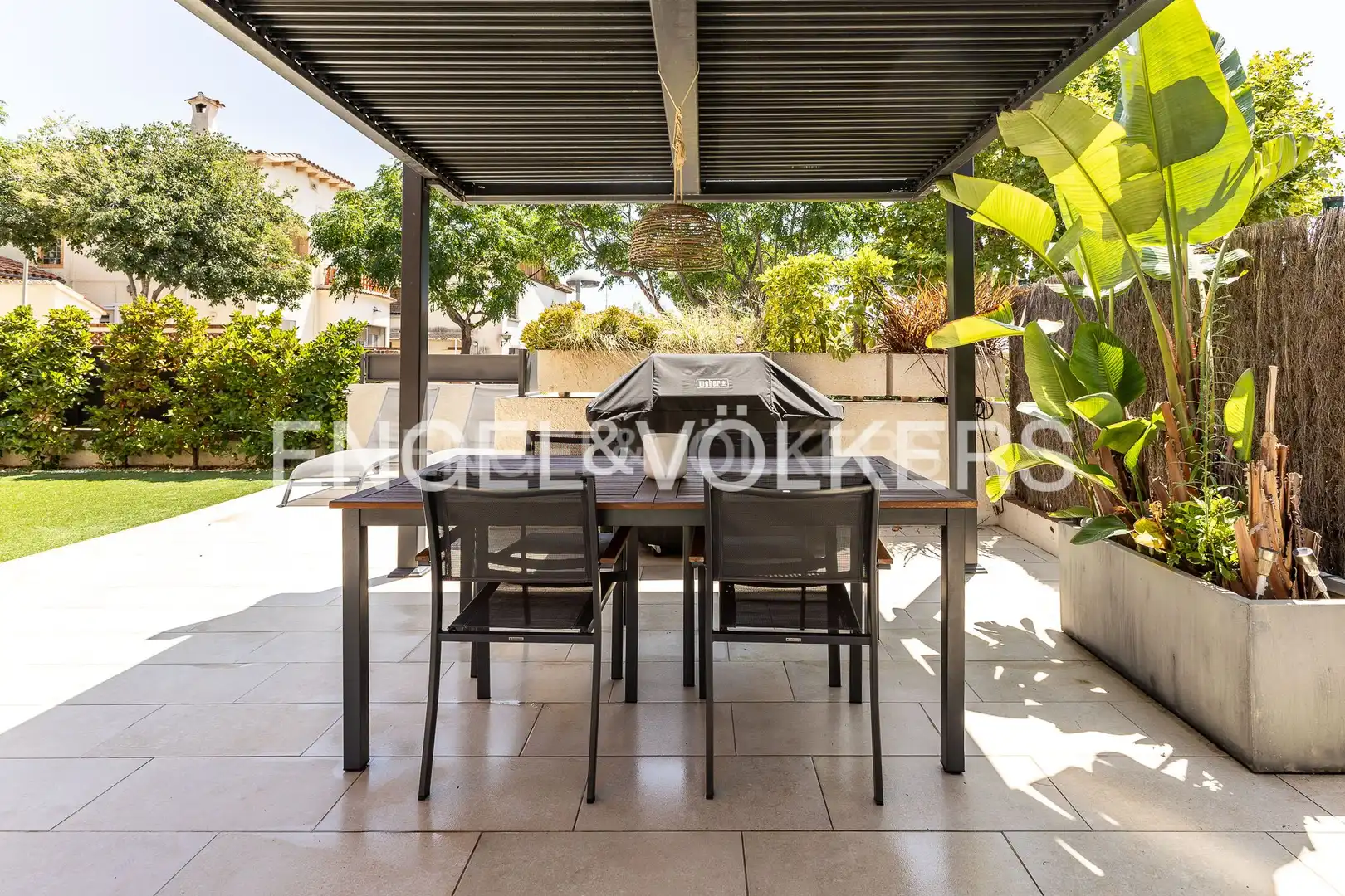 Terraza de Casa o chalet en venta en El Masnou con Aire acondicionado, Calefacción y Jardín privado