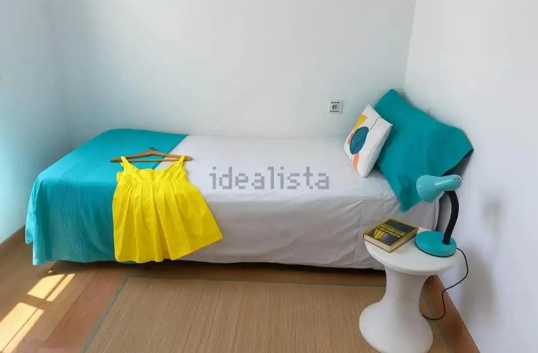 Schlafzimmer von Dachboden zum Verkauf in Almería mit Klimaanlage und Terrasse