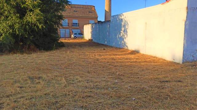 Terreno residencial en Venta en Calle de la Fábrica en Villarta de San Juan