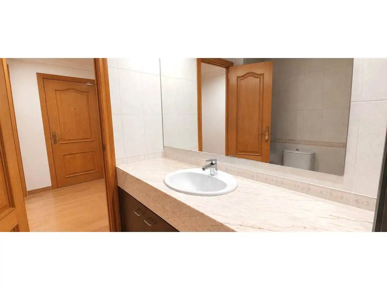 Baño de Piso en venta en Girona con Aire acondicionado, Calefacción y Parquet