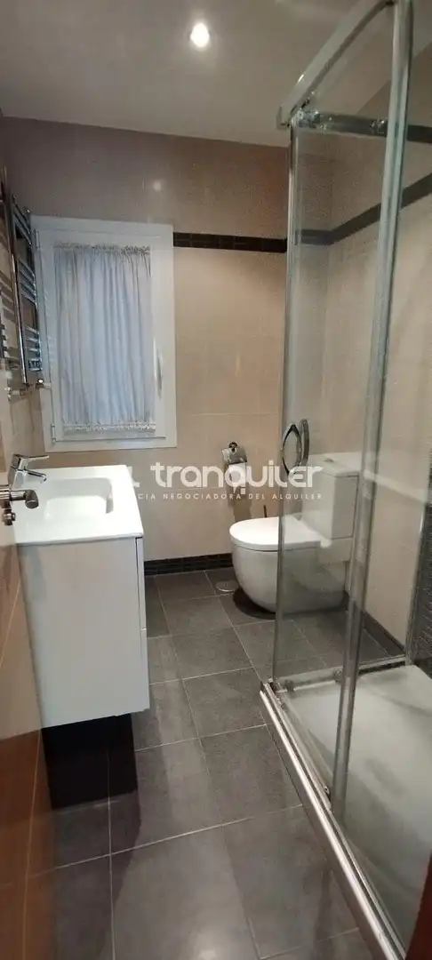 Bathroom of Flat for rent in Alcorcón  with Terrace, Furnished and Washing machine
