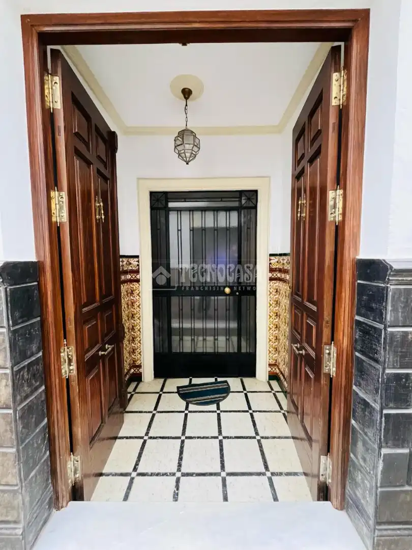Casa amb terrassa en venda a Montilla, imagen 2