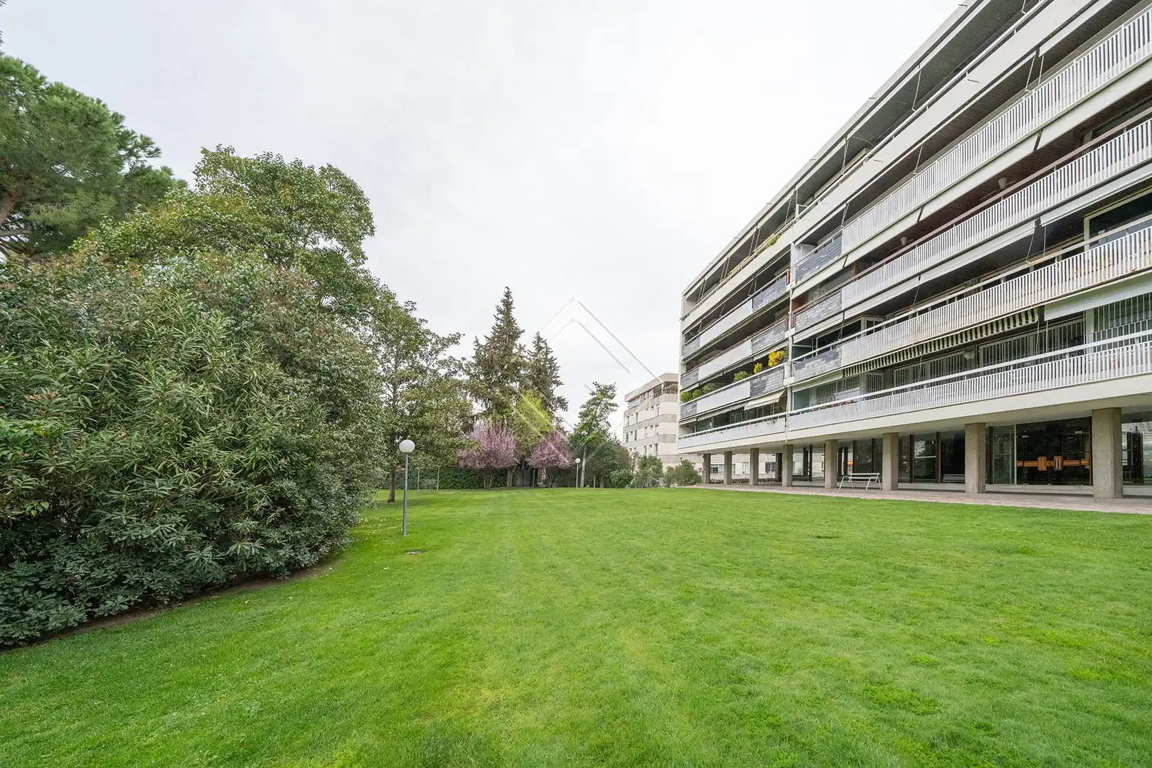 Exterior view of Flat for sale in Madrid  with Air Conditioner, Heating and Terrace