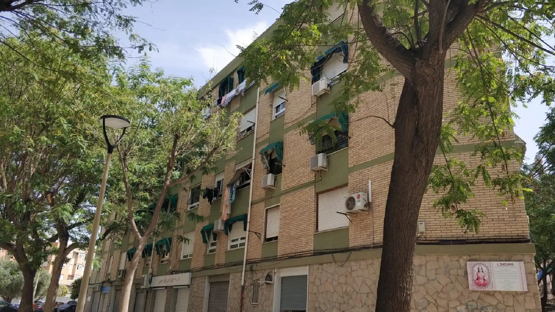 Vista exterior de Pis en venda en Elda