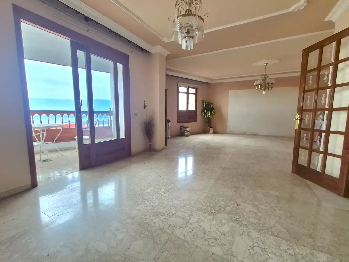 Sala d'estar de Pis en venda en Icod de los Vinos amb Balcó