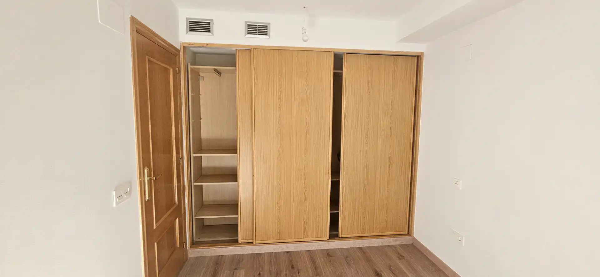 Bedroom of Flat for sale in Cuarte de Huerva  with Heating, Parquet flooring and Terrace